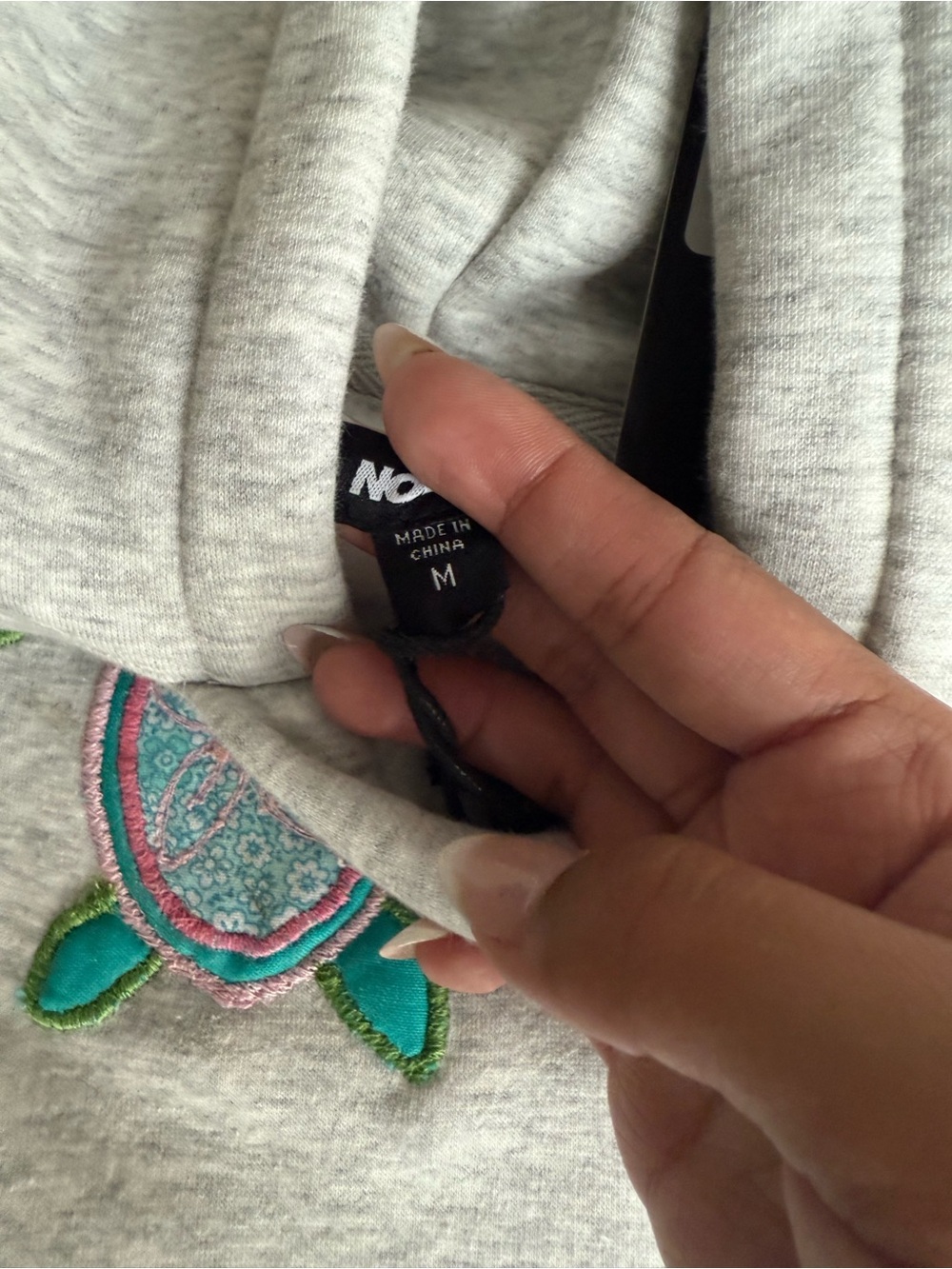 Hand stitched turtle hoodie!!! - Picture 5 of 9